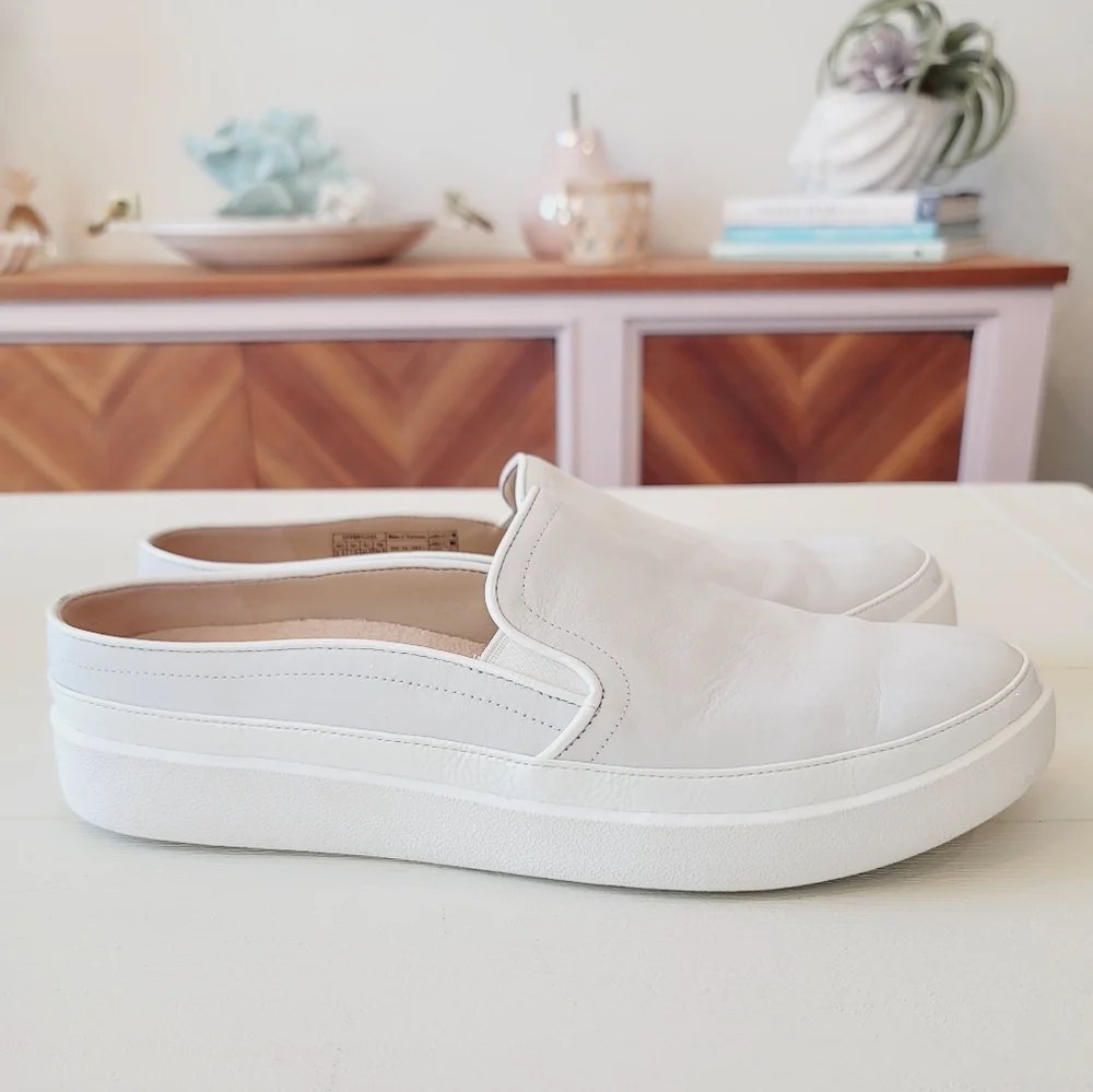 Vionic Effortless Casual Supportive Slip-on Shoes in White Nubuck - Picture 14 of 16